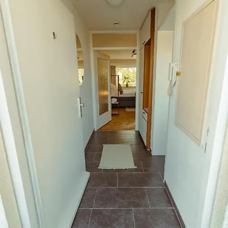 Apartment Mit Parkplatz *